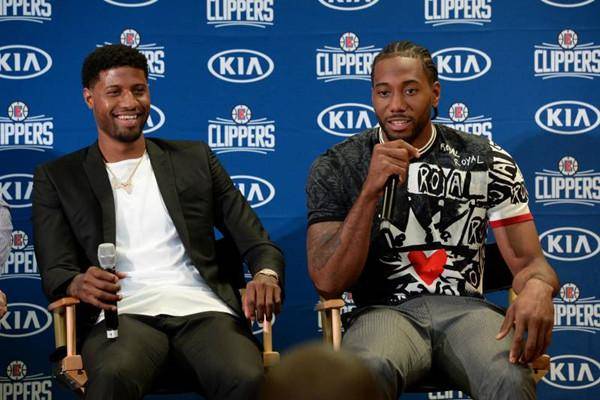 他以弯月路 他以弯月路