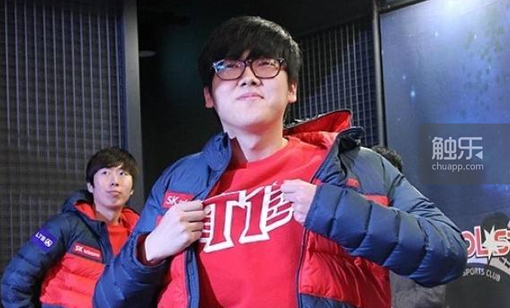 在关注施洛 在关注施洛